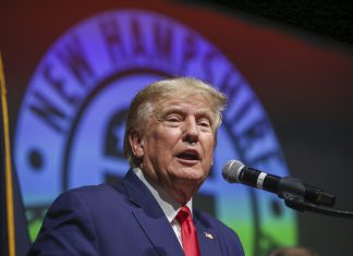 Trump inicia campanha para presidência dos EUA em 2024
