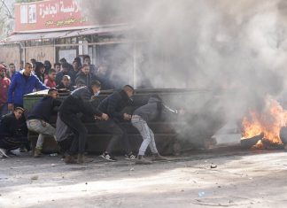 Ataque de Exército de Israel mata 10 palestinos na Cisjordânia
