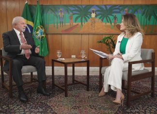 Você viu? Entrevista de Lula, chacina de família do DF, detenção de Daniel Alves, queda de avião no Nepal e a largada do BBB 23