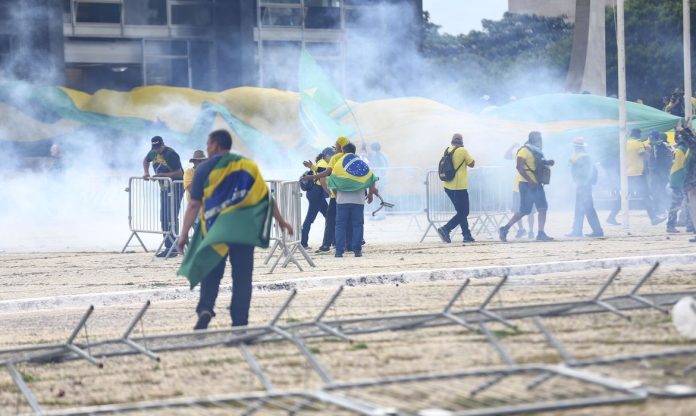 manifestacao-mcamgo-abr-080120231818-8