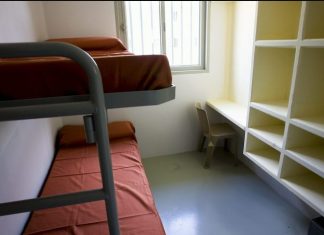 Daniel Alves é transferido de presídio na Espanha; veja imagens da nova prisão