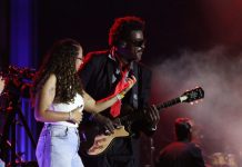 Tusca 2025: Seu Jorge é ‘tuscalizado’ e põe público para pular do samba ao rock no segundo dia