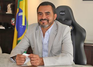 Entenda a decisão que devolveu cargo para o governador do Tocantins, investigado por desvio de dinheiro de cestas básicas
