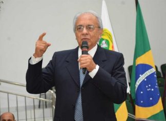 Governador, deputado e prefeito: veja quem foi Moisés Avelino