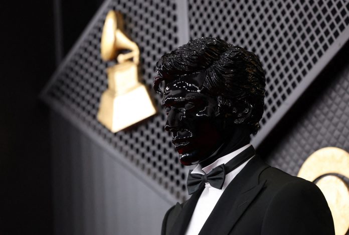 2026-02-01t202058z-2070795374-hp1em211kaq0u-rtrmadp-3-awards-grammys-scaled