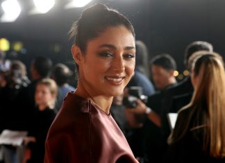 Saiba quem é a atriz que teria motivado tapa da primeira-dama francesa em Macron