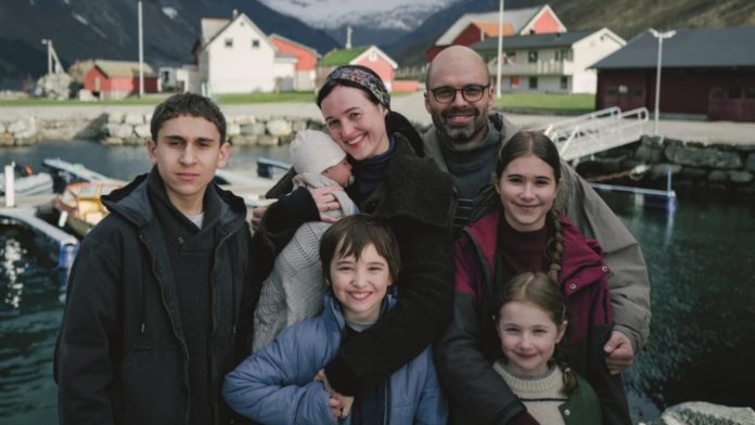 Drama familiar sobre polarização leva a Palma de Ouro em Cannes 2026; veja ganhadores