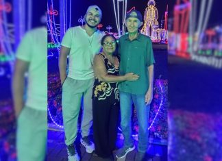 ‘Ele nasceu para ser médico’, diz mãe que recebeu homenagem do filho em Cerimônia do Jaleco no TO