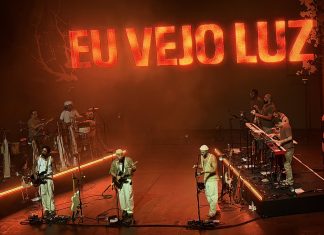 Gilsons reiteram no show ‘Eu vejo luz’ a evolução exposta no segundo álbum