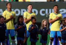 ‘Obra-prima musical’: New York Times elege Hino do Brasil como o melhor da Copa do Mundo