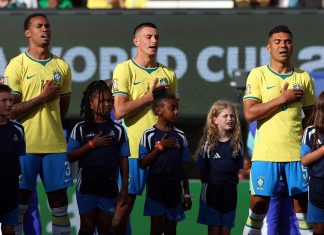‘Obra-prima musical’: New York Times elege Hino do Brasil como o melhor da Copa do Mundo