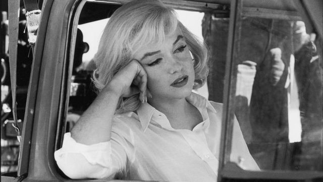 marilyn-monroe-foi-encontrada-morta-na-madrugada-de-4-para-5-de-agosto-de-1962
