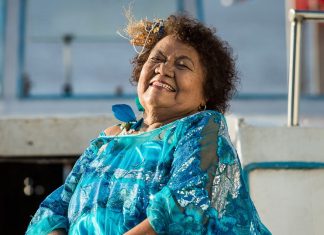 Dona Onete: ‘Tive que recuar por pedidos médicos, mas estou vencendo. Ainda estou de pé’